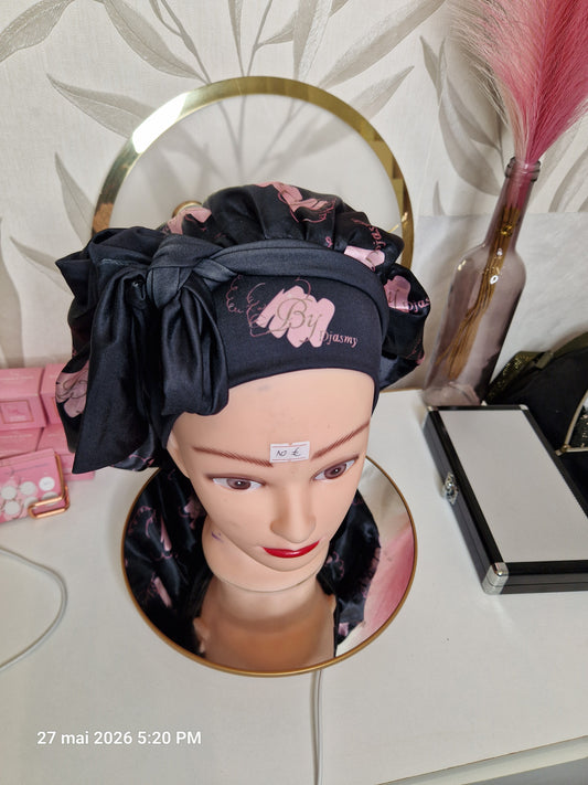 BONNET NOIR SATIN